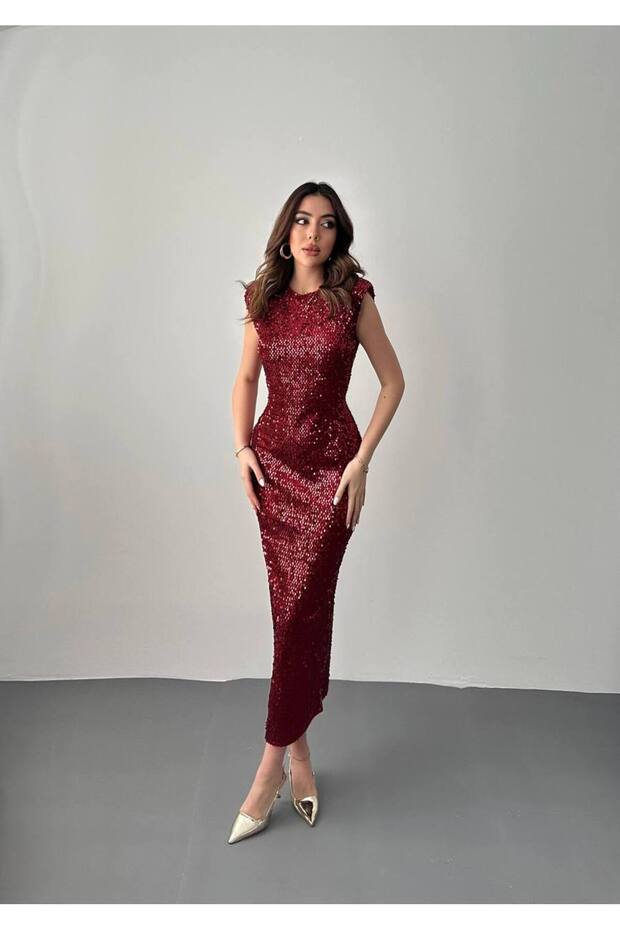 فستان مطرز بالترتر مكون من حشوة كتف قطع - 6