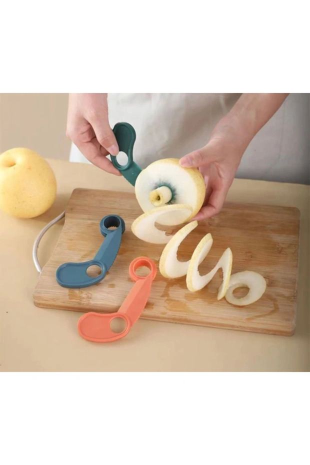 Practical Plastic Apple Slicer - 1