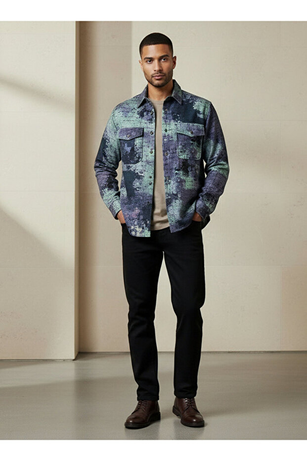 جاكيت جينز مطبوع بقصة عادية للرجال - 2