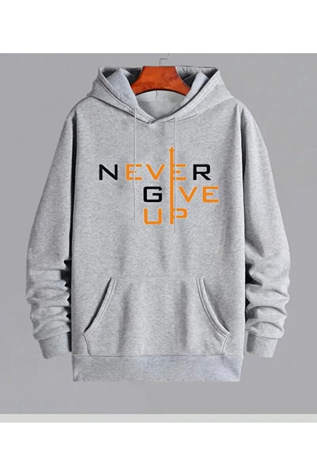 Never Give up Print Detailed Hooded Sweatshirt