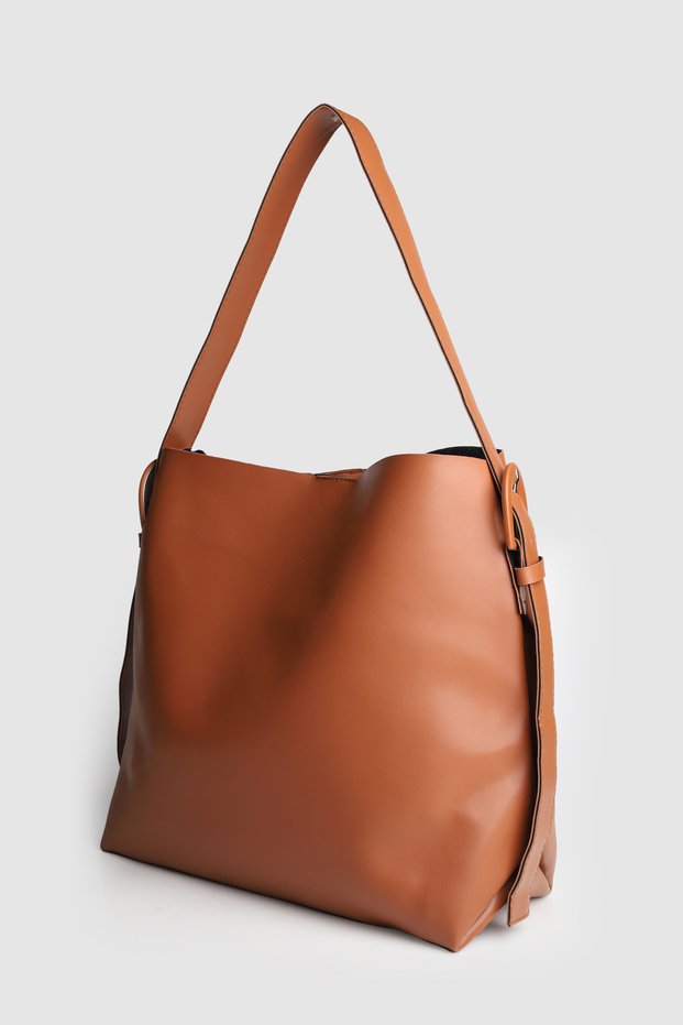 Lagraccio Paris Women's Perry Large Size Shoulder Bag with Buckle Detail