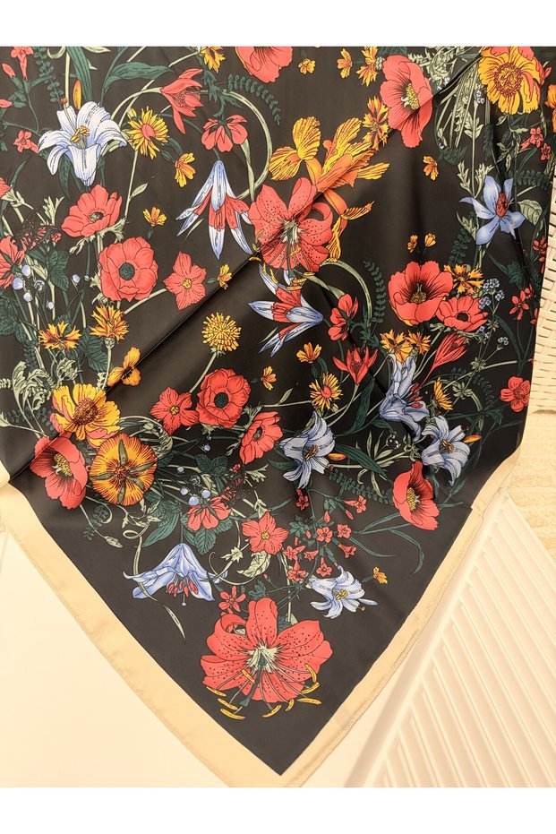 Colorful, Special Patterned 70X70 Size Stylish Satin Scarf