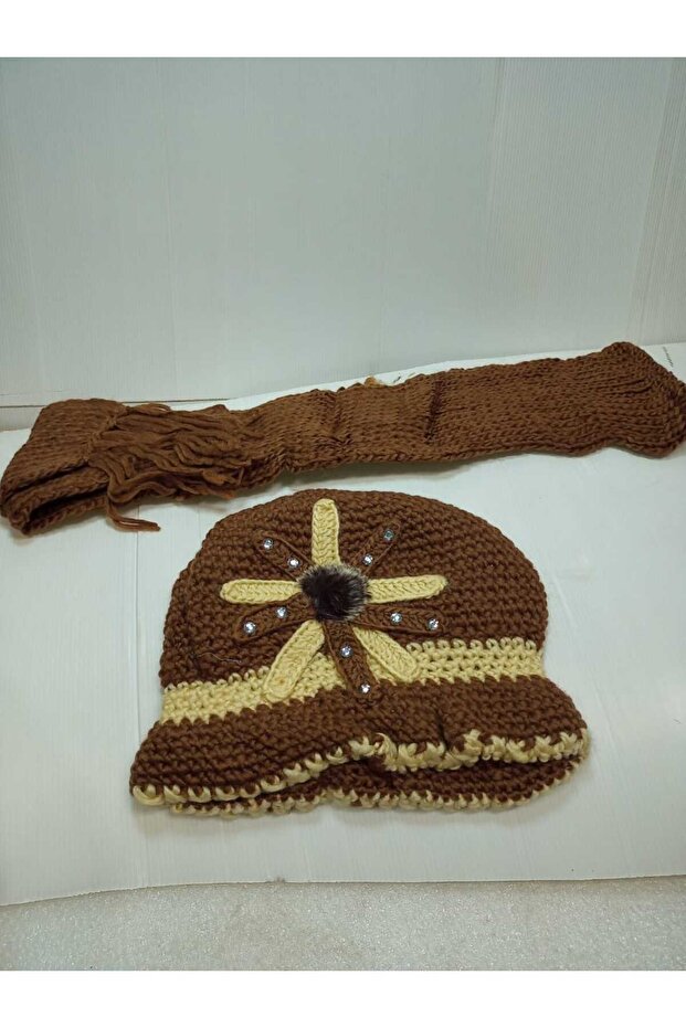 طقم قبعة ووشاح شتوي - 2