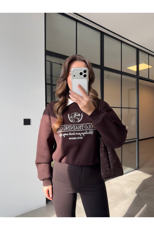 Polo Collar Written Sweatshirt