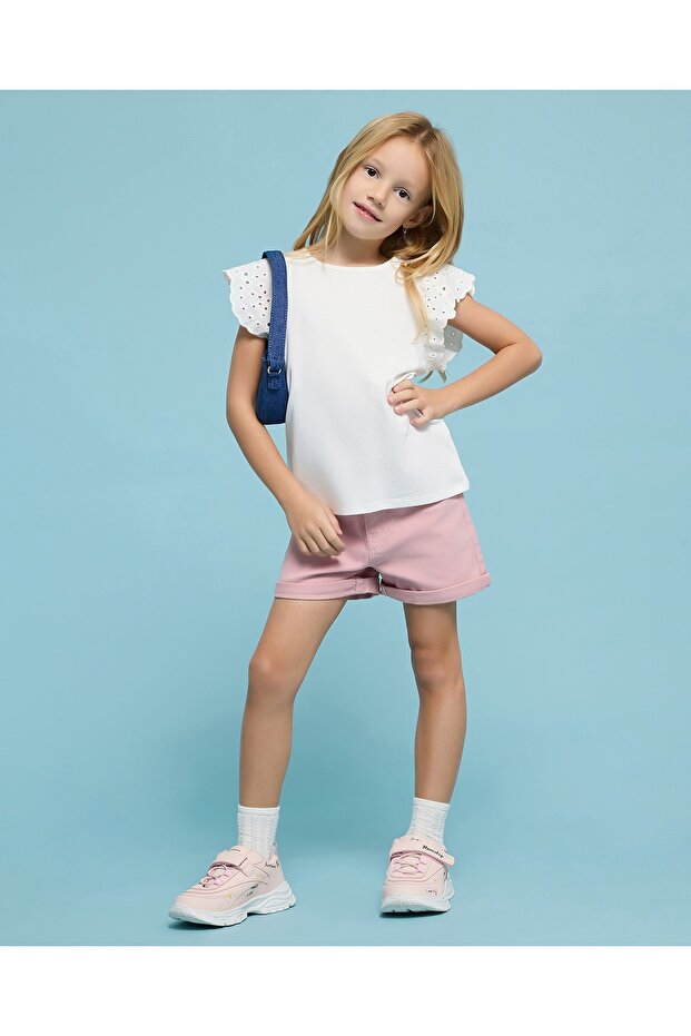 شورت جينز سادة بإغلاق بأزرار - 5