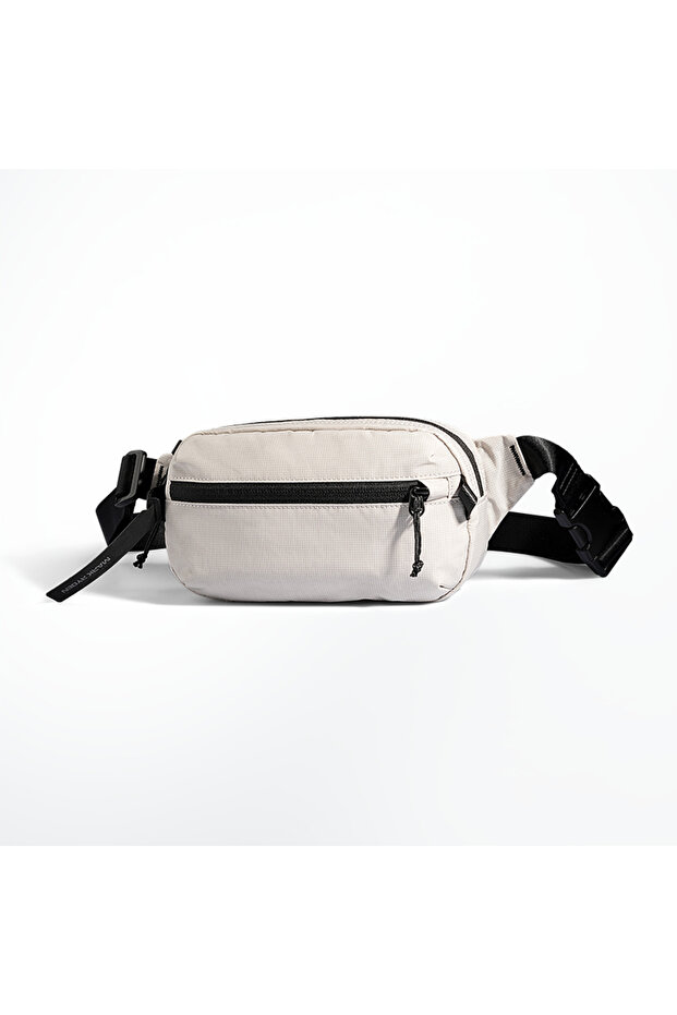 MR308 Travel Pouch, RFID Blocking, Water Resistant Nylon, Anti-Theft Lock, Lightweight