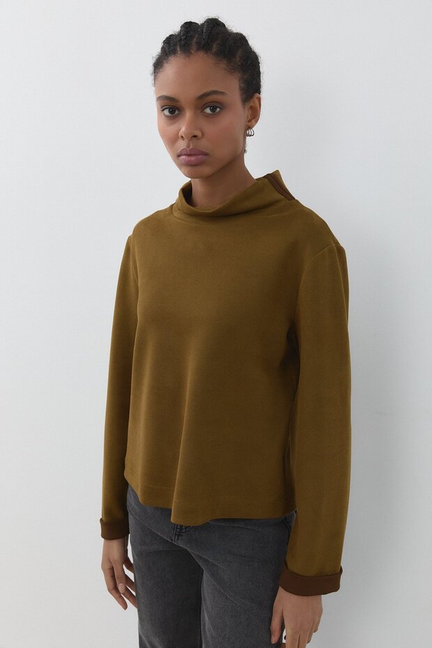 Dik Yaka Basic Cupra Süet Bluz Olive - 2