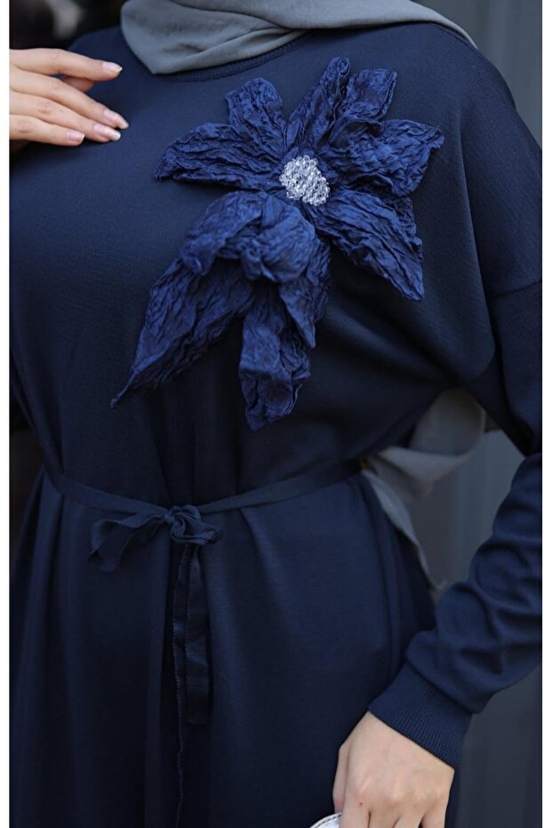 çiçek detaylı triko elbise - 2