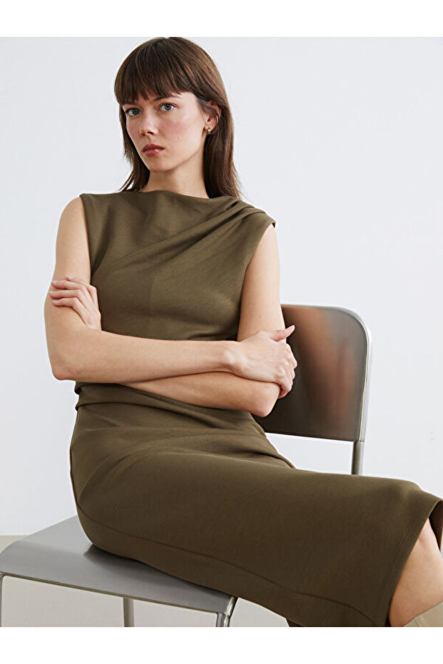 I Zero Roba Yaka Ruched Dress from Freezen Store