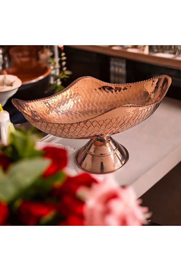 عربة نقل نحاسية متوسطة الحجم - 3