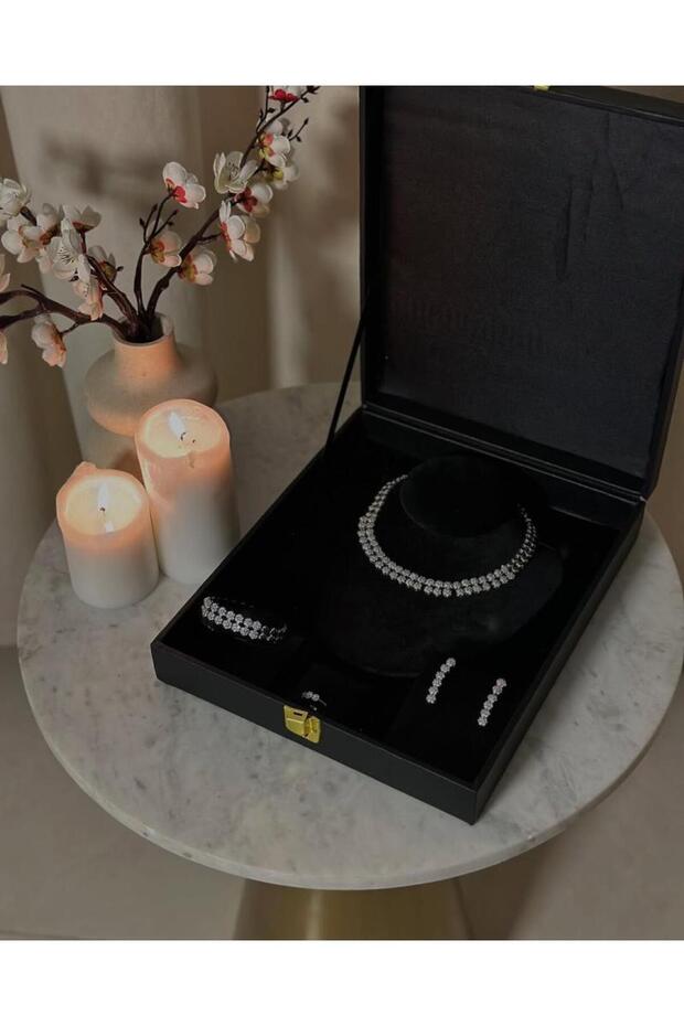 طقم اكسسوار A1022
