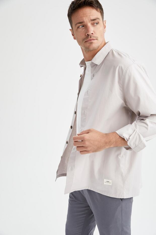 قميص أساسي بأكمام طويلة بقصة عادية - 3