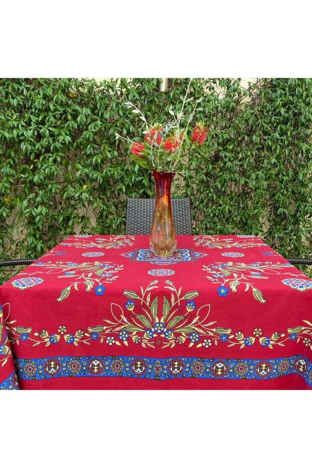 Red Tulip Patterned Square Tablecloth - 2