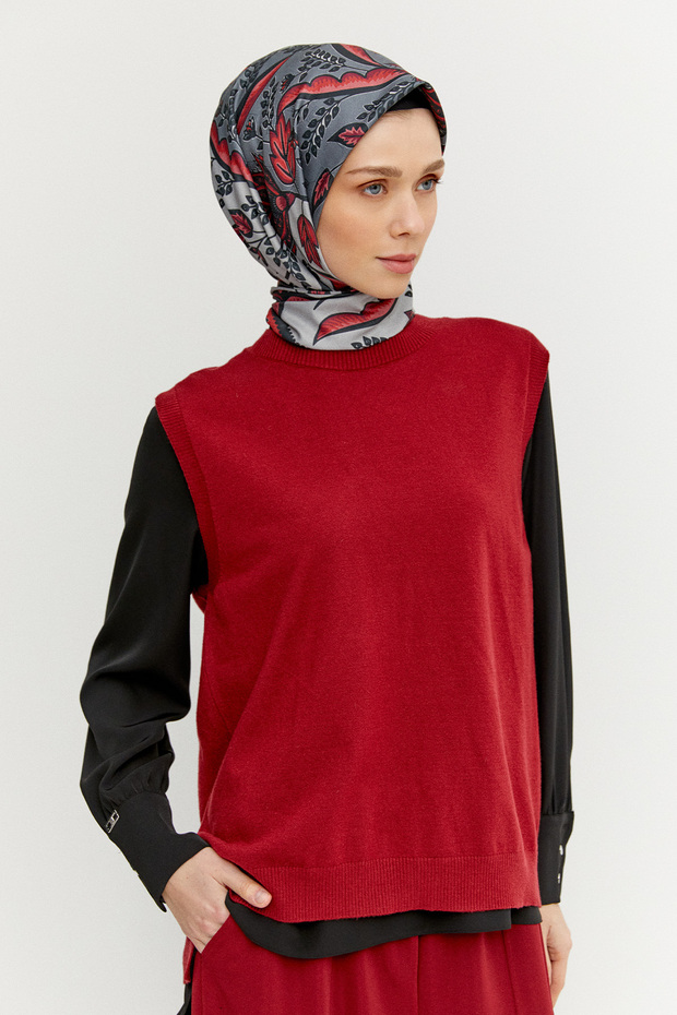 Süs Düğmeli Pencereli Süveter - 8