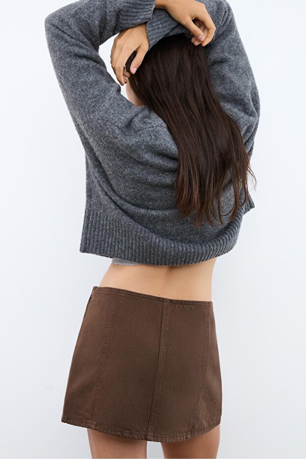 Yırtmaçlı mini şort etek - 4
