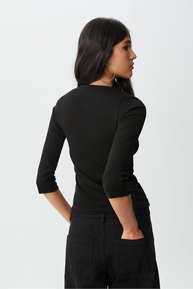 Düğmeli Hırka - 4