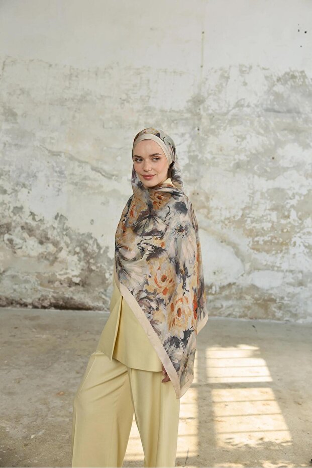 Winter Bloom Collection Indian Silk Shawl 5014-10013
