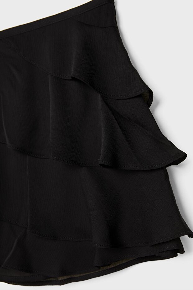 Volanlı mini şortlu etek - 7