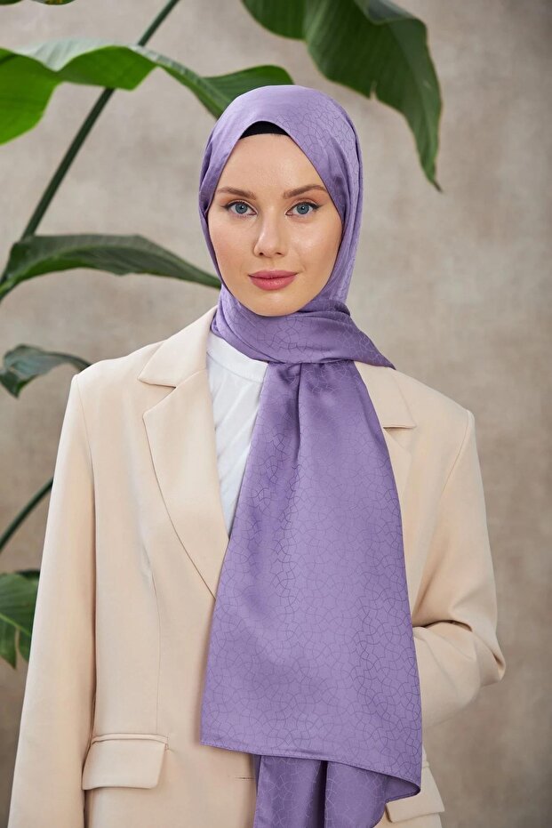 شال أليسا بنمط جاكار حريري أرجواني 9003-23