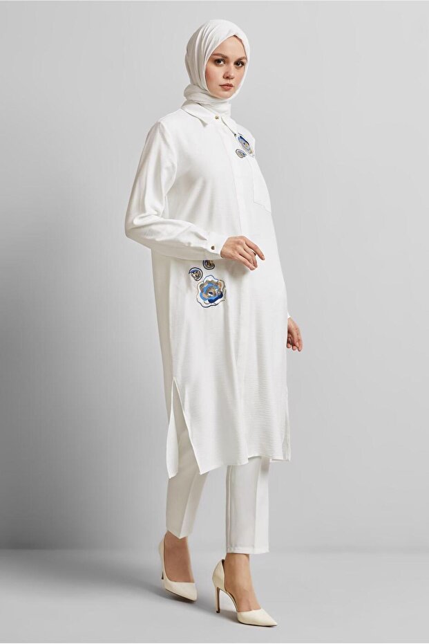 Processing Detail Tunic 44774 - 2