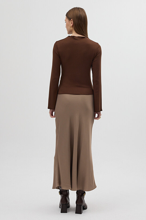 8178A بلوزة برباط أمامي بني - 4