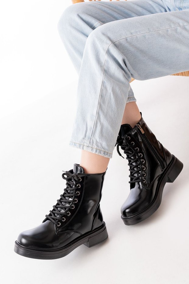 Zri̇n02-356 Premium Black Patent Leather Lace-Up Zippered Casual Women's Boots