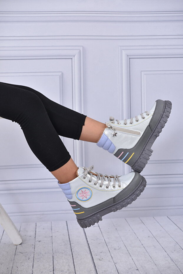 Kürklü Çocuk Botu - 3