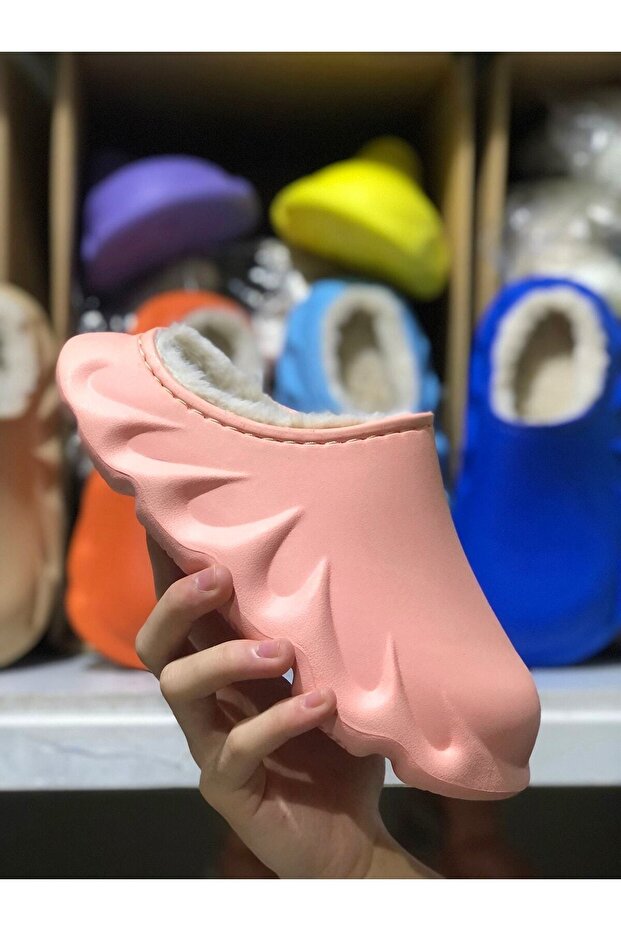 لهب منقوشة النعال سلس - 2