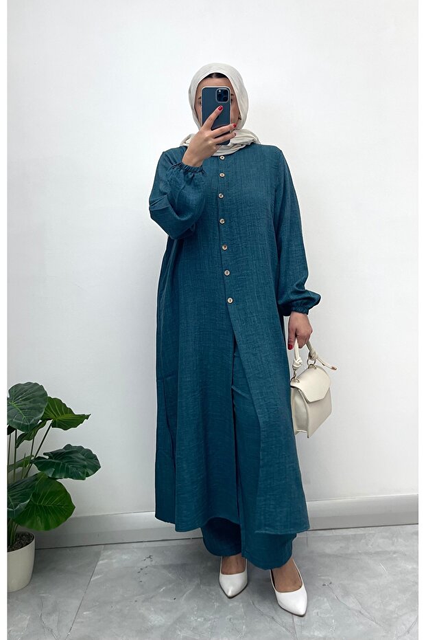 بدلة كتان بمظهر نصف زر - 4