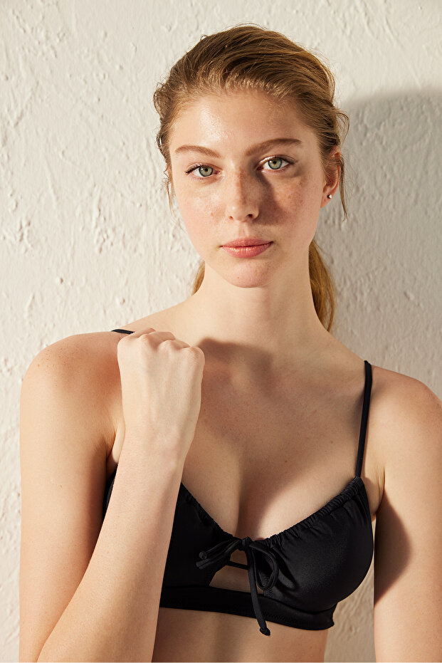Basic Front Opening Siyah Bikini Üstü - 1