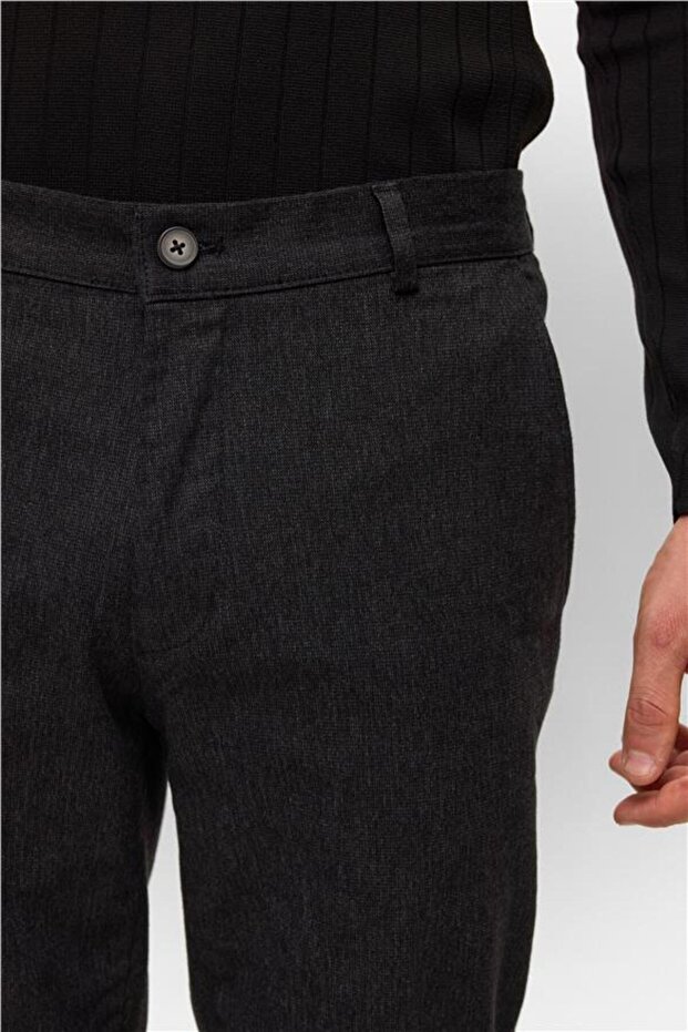 Siyah Regular Armürlü Pantolon - 4