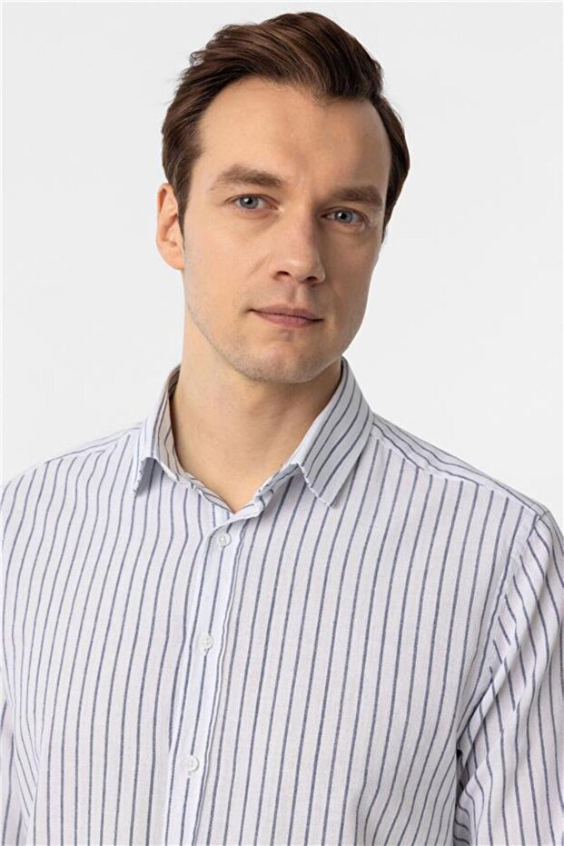 Lacivert Regular Düz Düğmeli Yaka Gömlek - 3