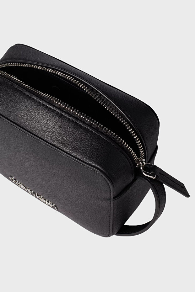 Ck Must Camera Bag - 4