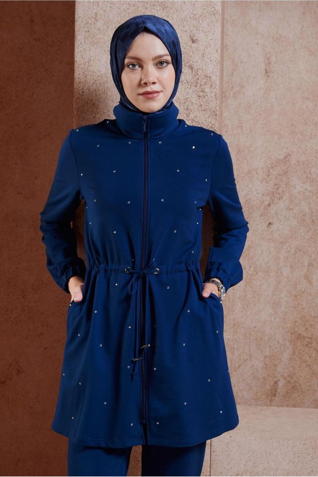 Alvina Monogram Shal 8450