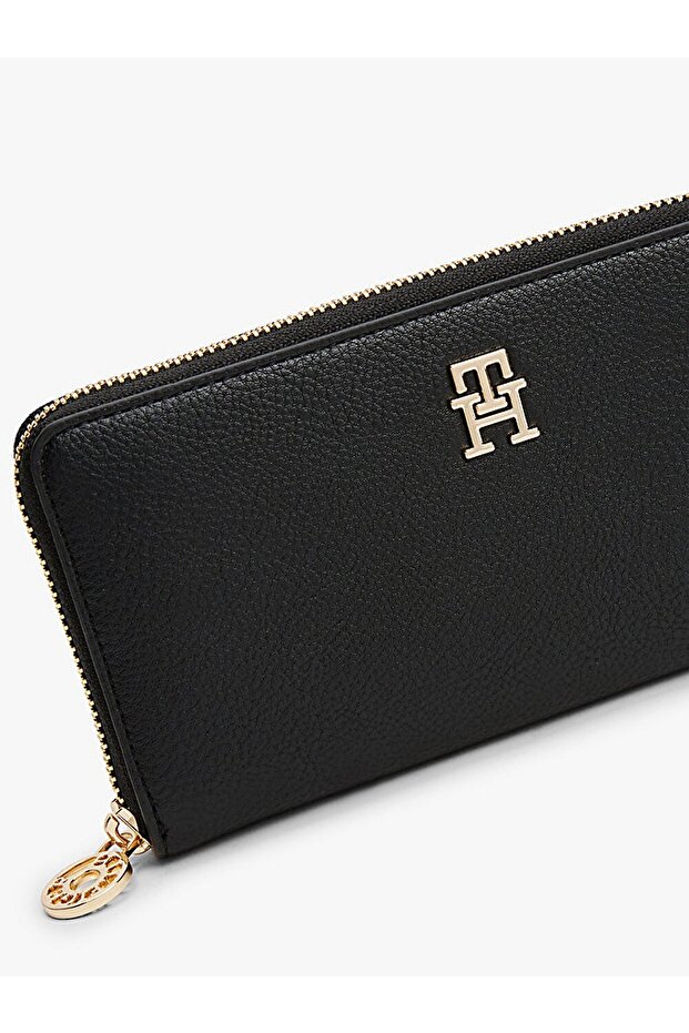 TH DISTINCT LRG ZA - 4