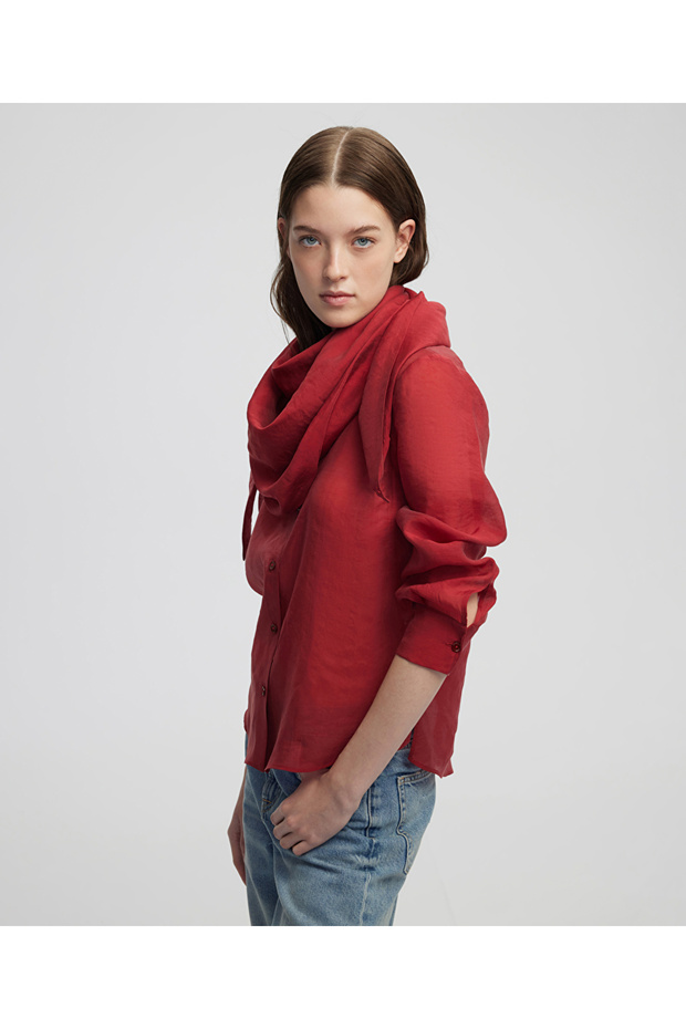 Çıkarılabilir fularlı bluz - 3