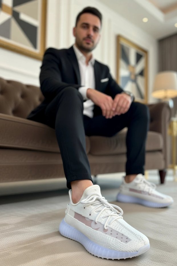 Men's Lace-Up Sneakers Round Toe Flat Sole Functional Durable Quality Comfortable