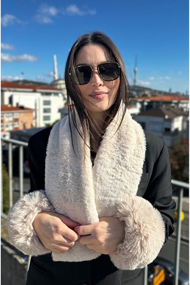 Plush Fur Scarf | Soft Textured | Winter Stylish Neck Warmer