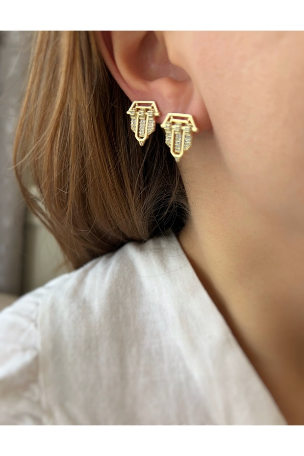 أقراط مثلثة بتصميم VIP - 3