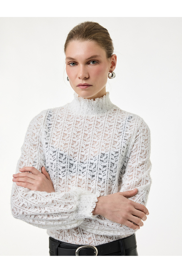 Long Balloon Sleeve Ruffled Stand Collar Lace Blouse