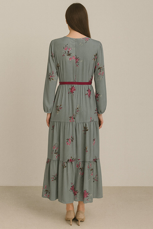 Ciçeklli Elbise - 2