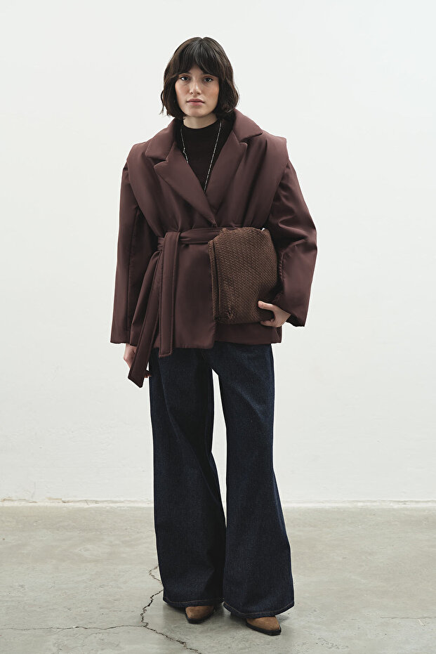 معطف قهوة قابل للنفخ - 3