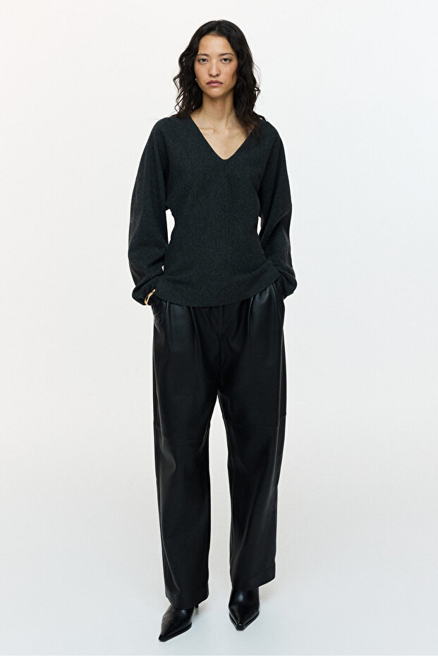 V Yakalı Triko Üst - 2