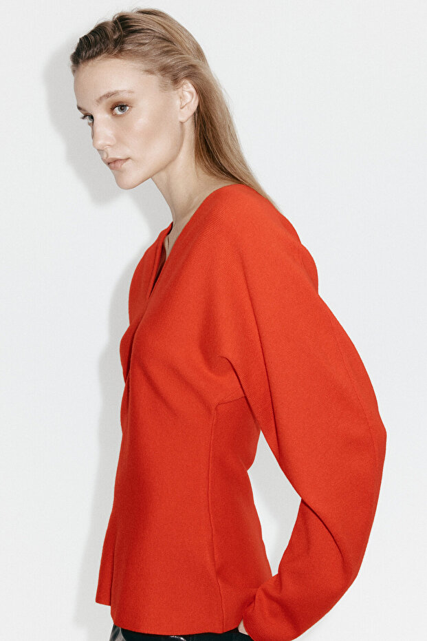 V Yakalı Triko Üst - 2