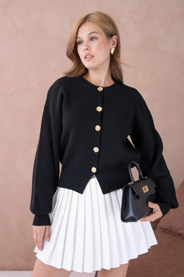 Women's Crew Neck Button Detailed Knitwear Cardigan