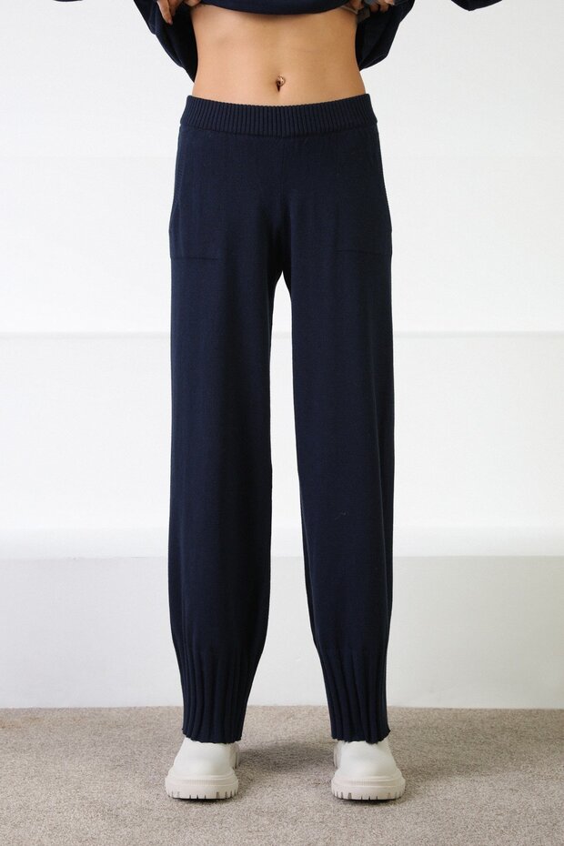 Navy Blue Elastic Waist Wide Leg Cashmere Women's Knit Trousers
