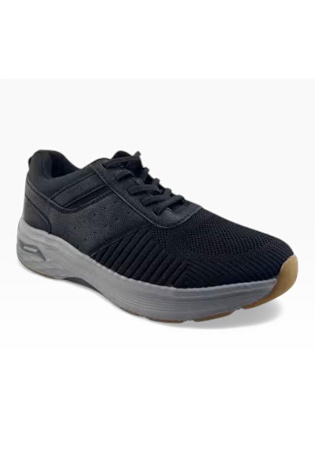 أحذية رياضية من سلسلة Fighter X - 2