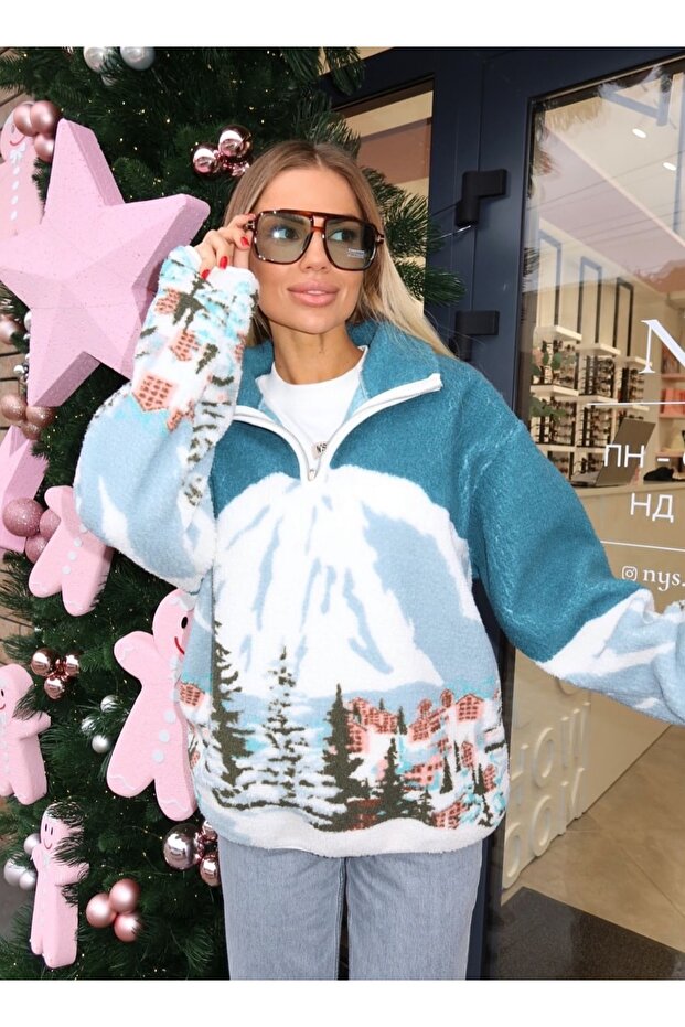Women's Snow Patterned Plush Sweatshirt