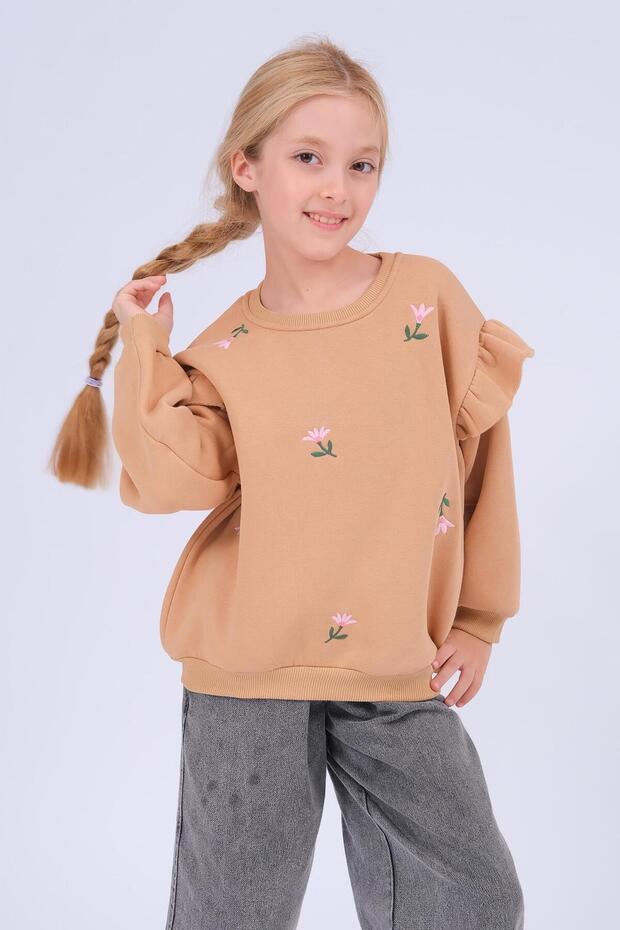 Girl's Ruffle Detailed Floral Embroidered Sweatshirt - Toprak Fleece-Lined O Oversized