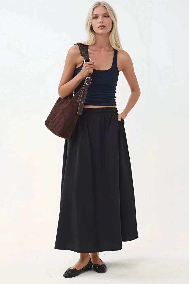 BUSEM Vücuda Oturan U Yakalı Örme Askılı Bluz - 5